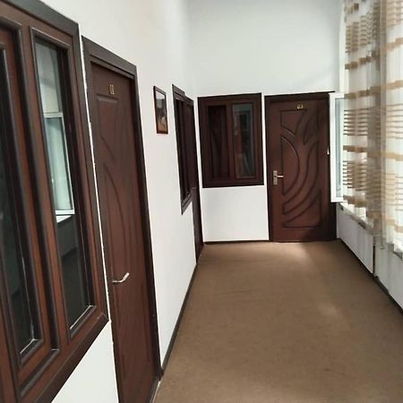 Hotel Nehal Kamal Taszkent Zewnętrze zdjęcie