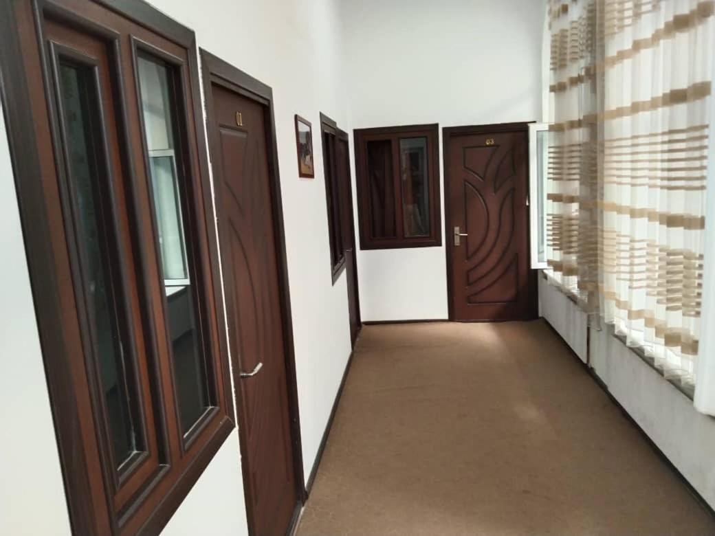 Hotel Nehal Kamal Taszkent Zewnętrze zdjęcie